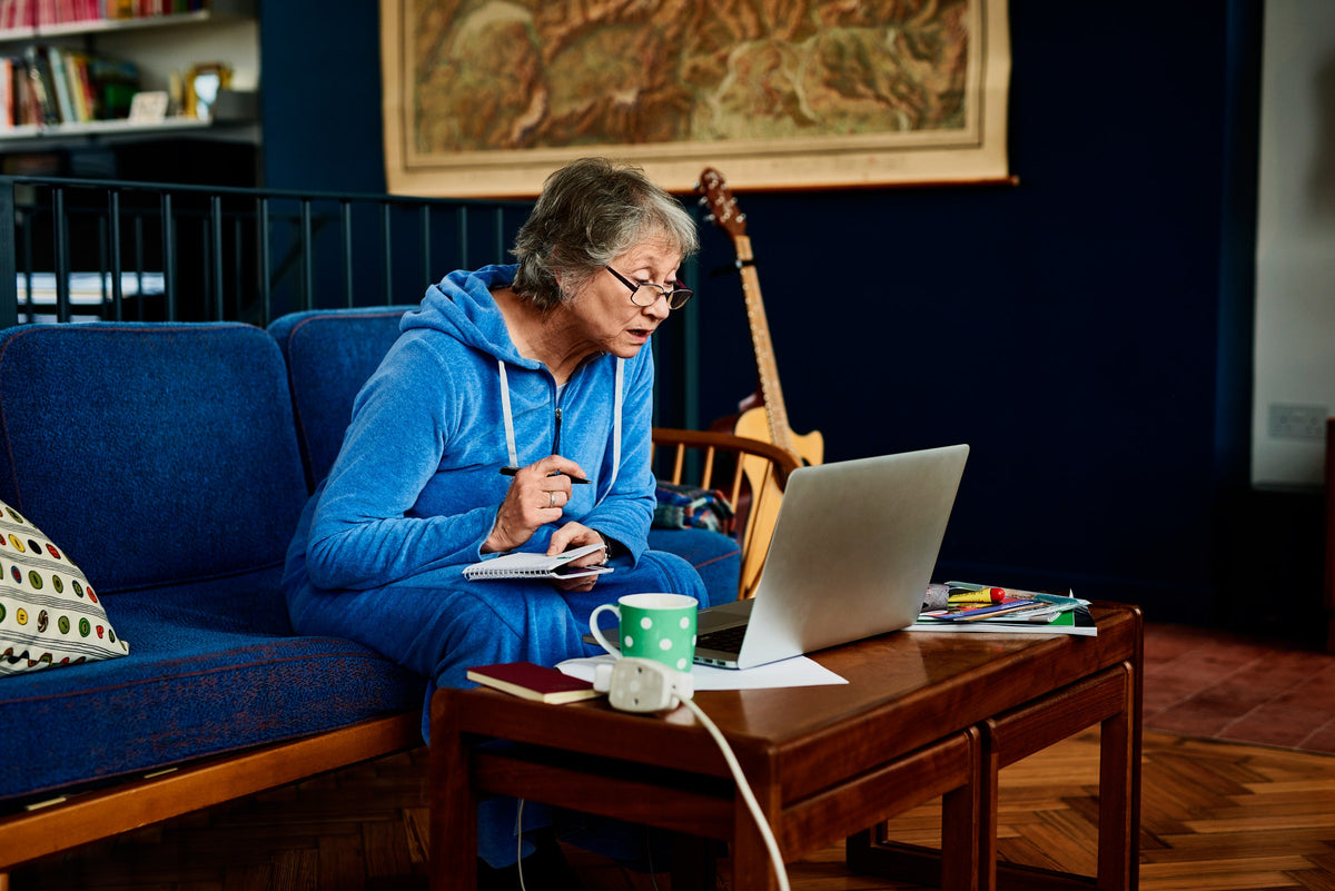 7 Simple yet Important Tech Tips to Keep Your Family Safe This Holiday